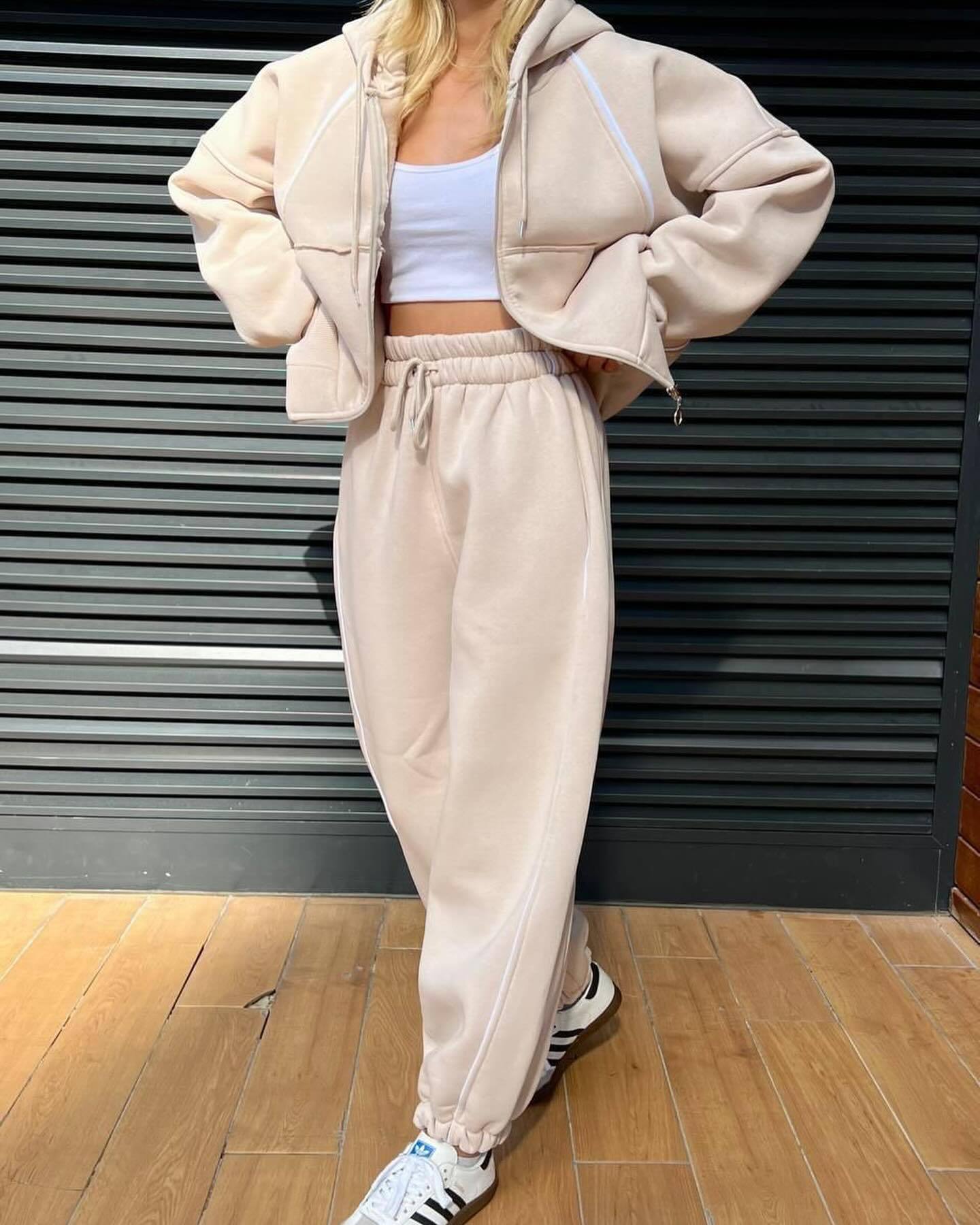 Casual Fashion Sporty Striped Hoodie Set with Matching Pants for Women