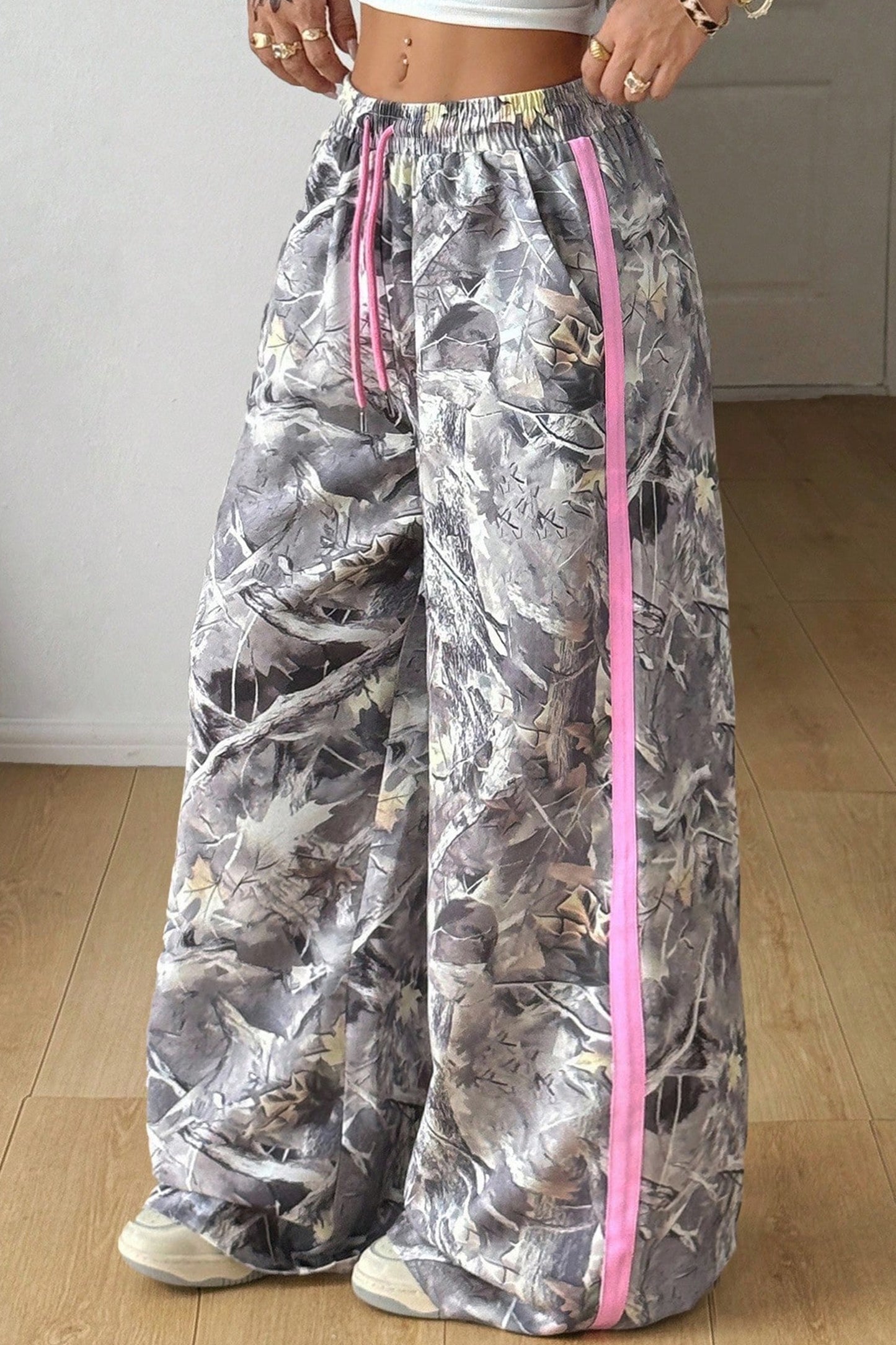 Camo Gray Woodland Print Color Block Detail Drawstring Wide Leg Sweatpants